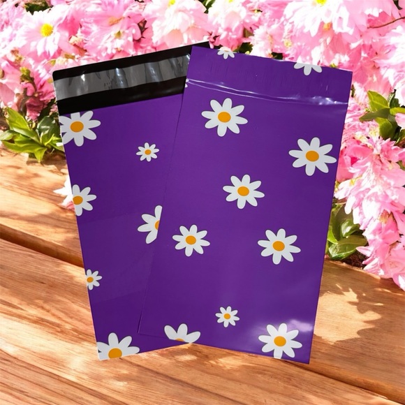 3/$15 - (10) 6x9 Spring Daisy Poly Mailers - Picture 1 of 1